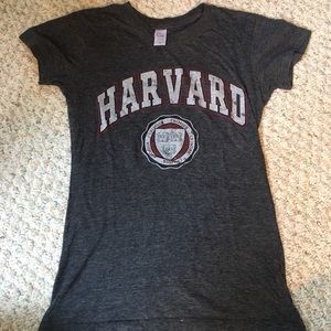 Harvard tee